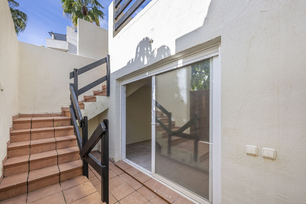 Appartement te koop in Estepona | 2 slaapkamers H5297425