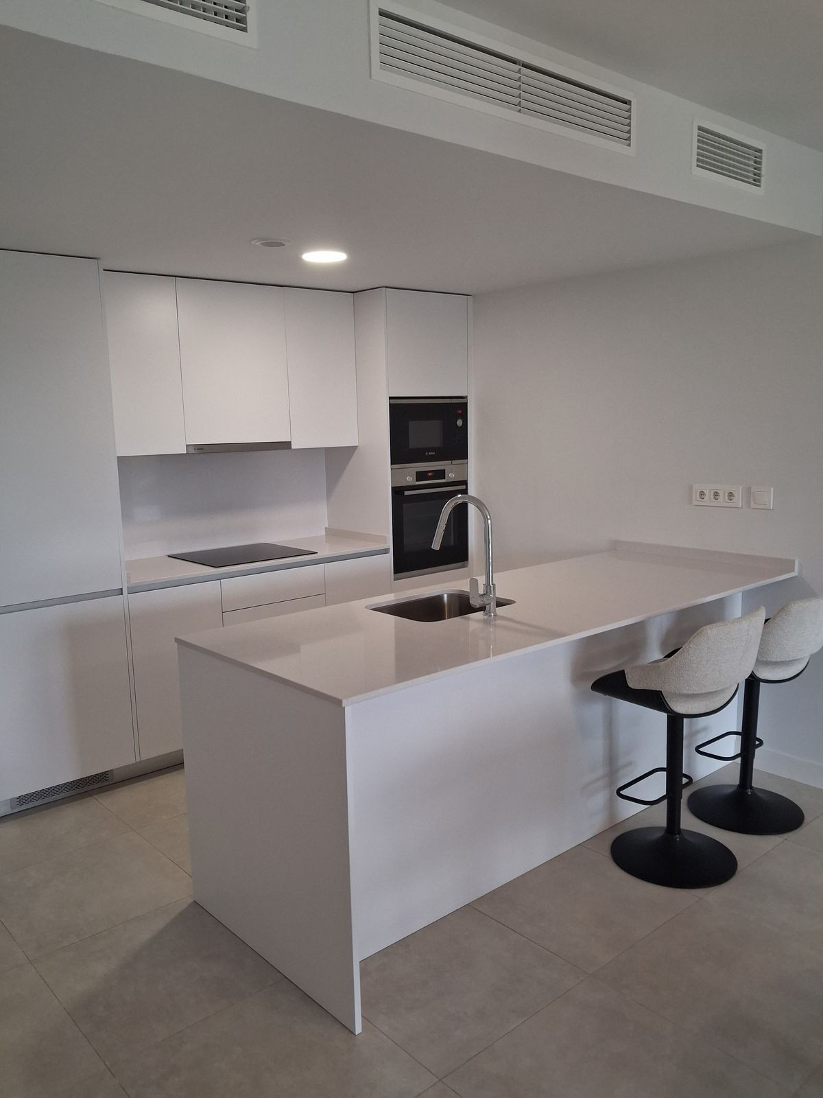 Appartement te koop in Estepona | 1 slaapkamers H5298058