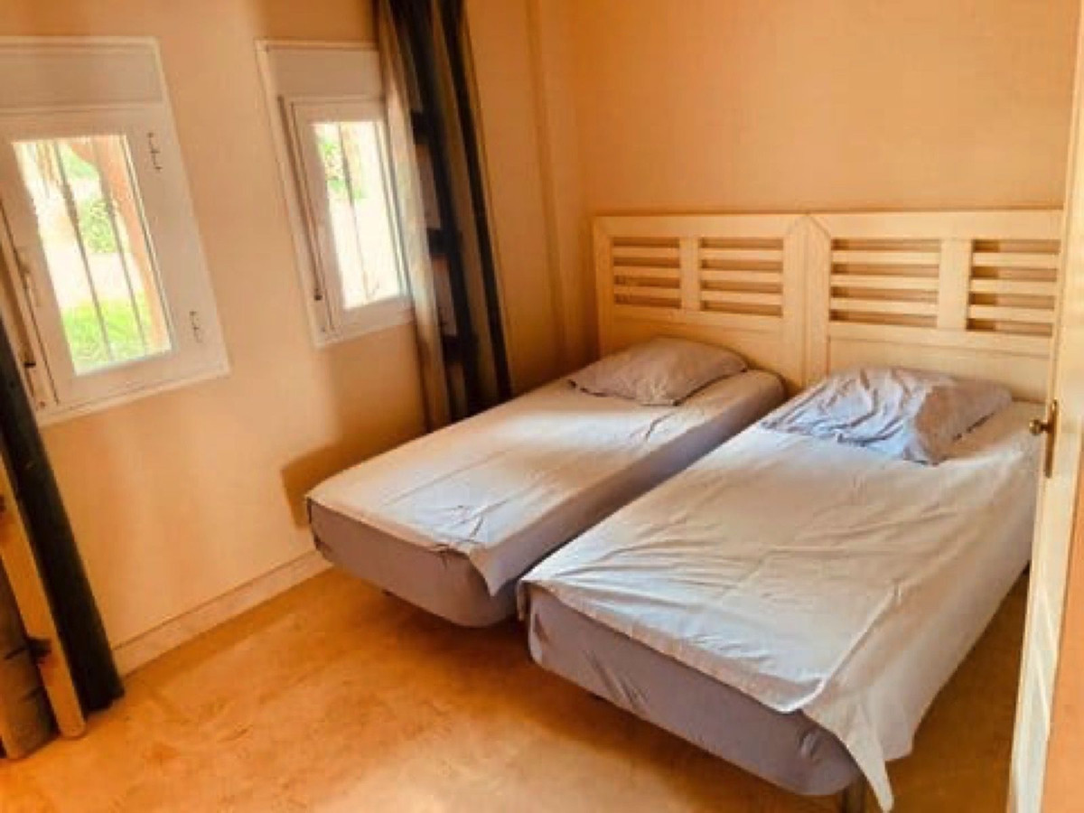 Appartement te koop in Estepona | 2 slaapkamers H5298541