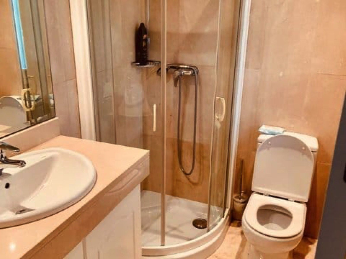 Appartement te koop in Estepona | 2 slaapkamers H5298541