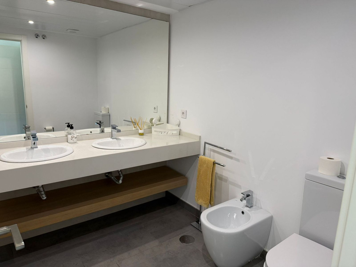 Appartement te koop in Estepona | 2 slaapkamers H5298598