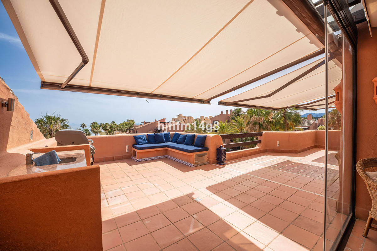 Penthouse te koop in Estepona | 3 slaapkamers H5299120