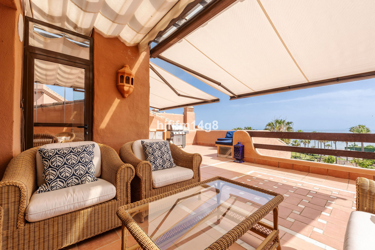 Penthouse te koop in Estepona | 3 slaapkamers H5299120