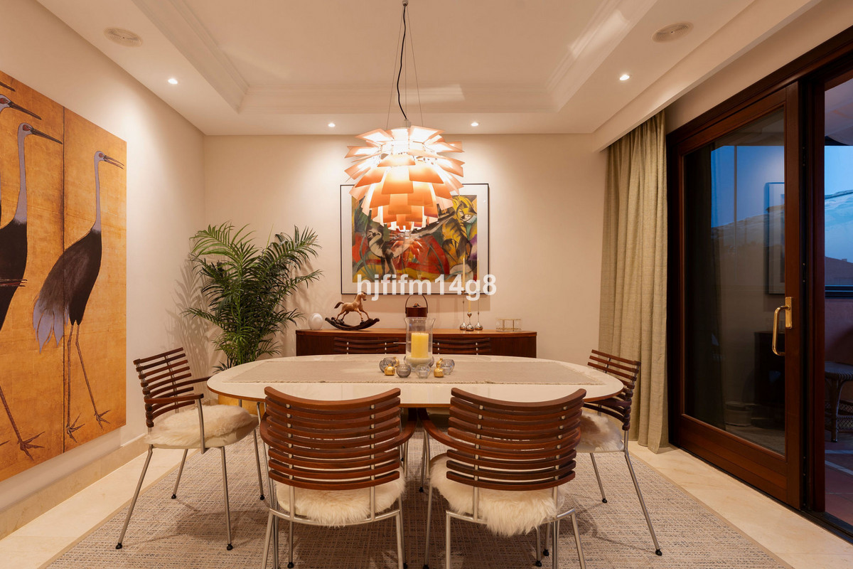 Penthouse te koop in Estepona | 3 slaapkamers H5299120