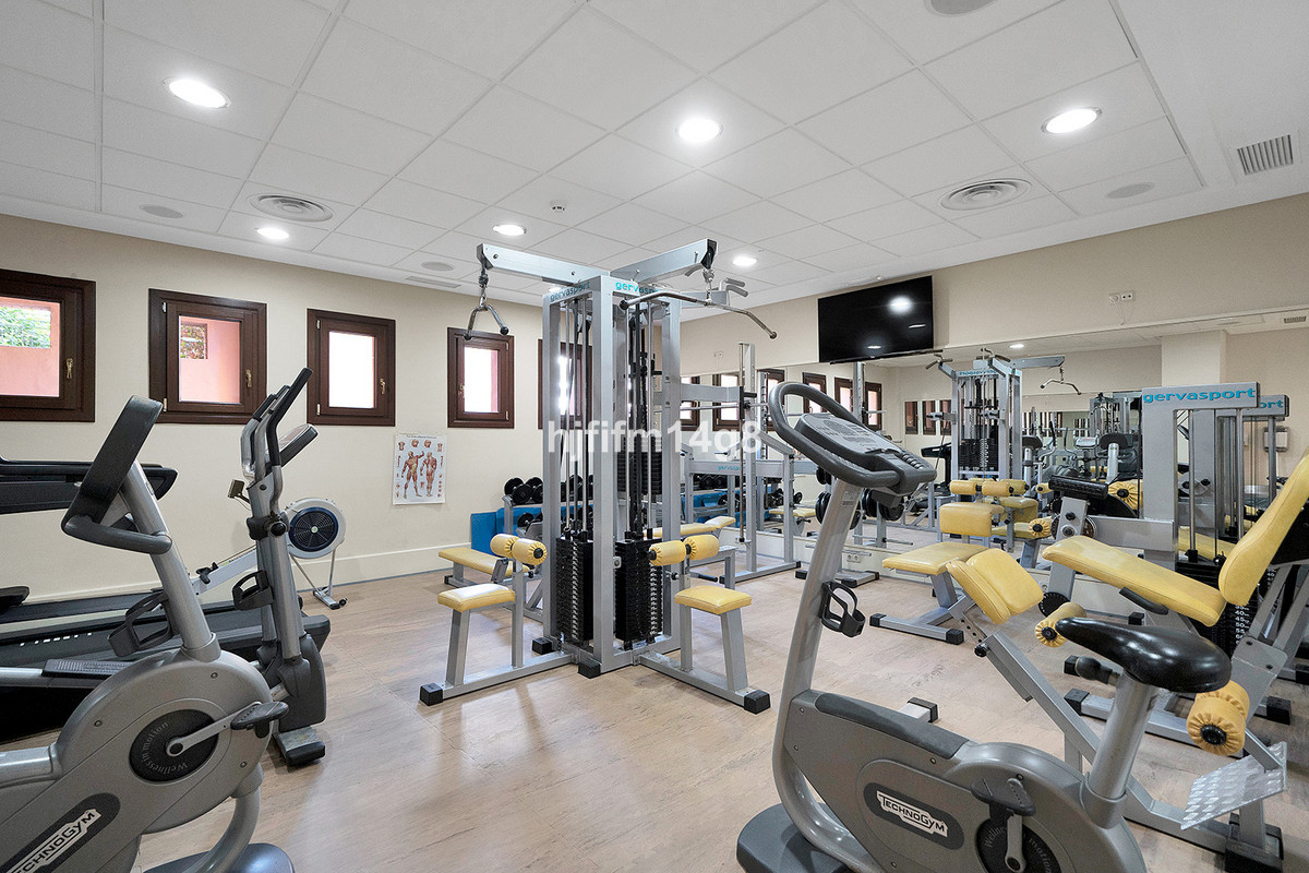 Penthouse te koop in Estepona | 3 slaapkamers H5299120