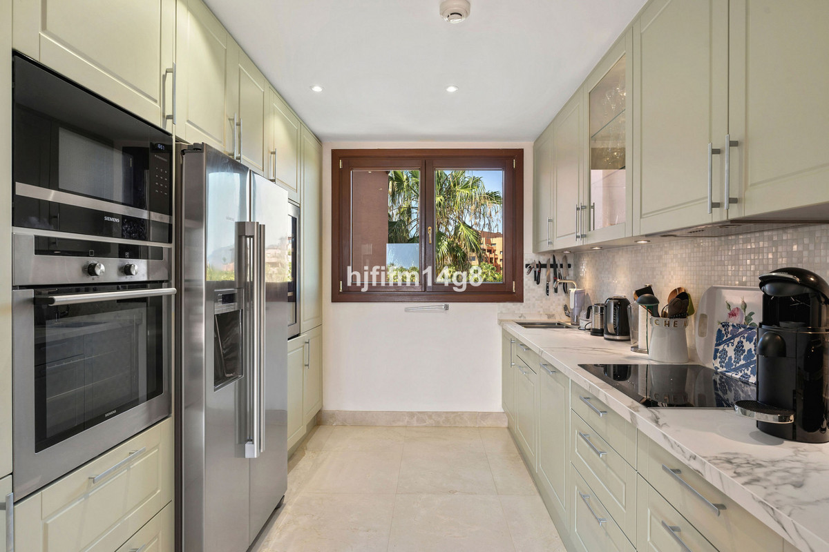 Penthouse te koop in Estepona | 3 slaapkamers H5299120