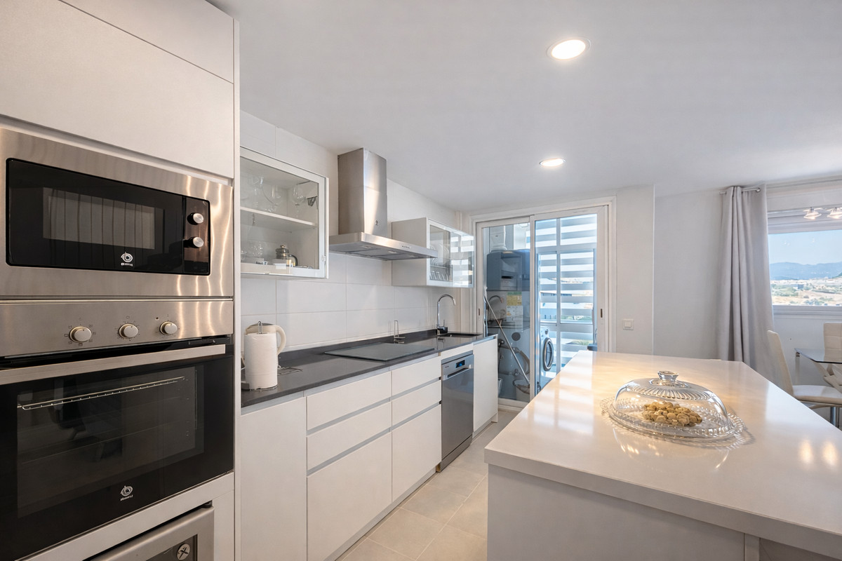 Penthouse te koop in Estepona | 3 slaapkamers H5299195