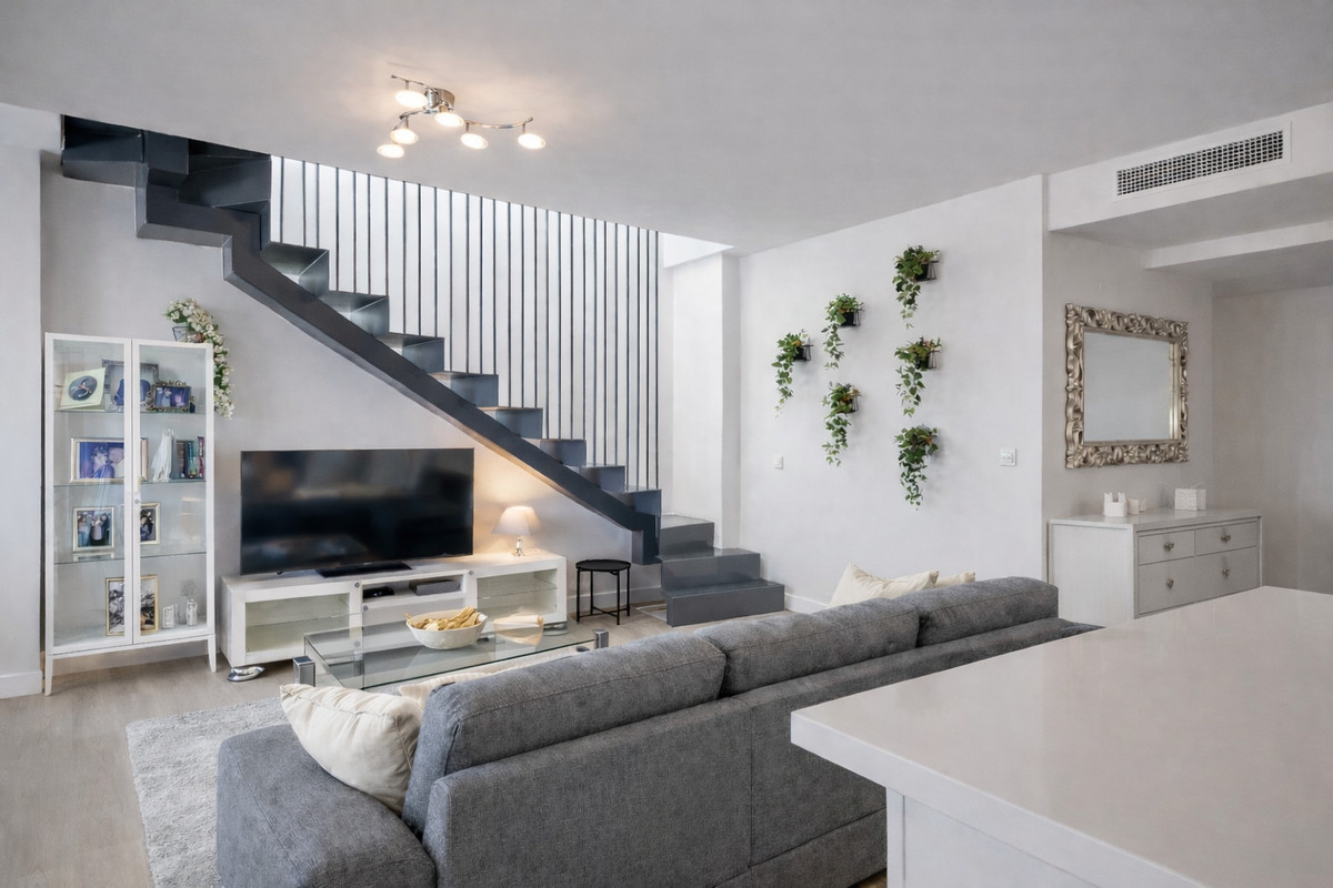 Penthouse te koop in Estepona | 3 slaapkamers H5299195