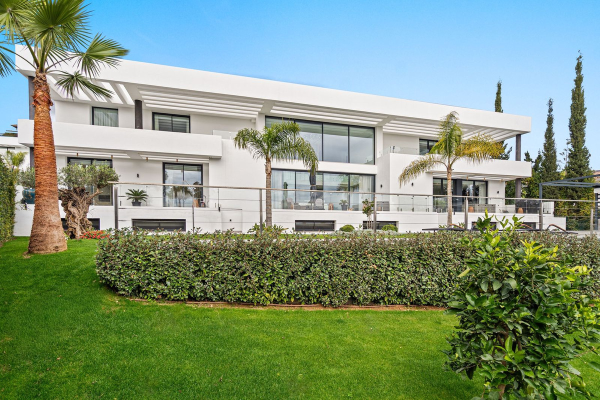 Huis te koop in Estepona | 5 slaapkamers H5299705