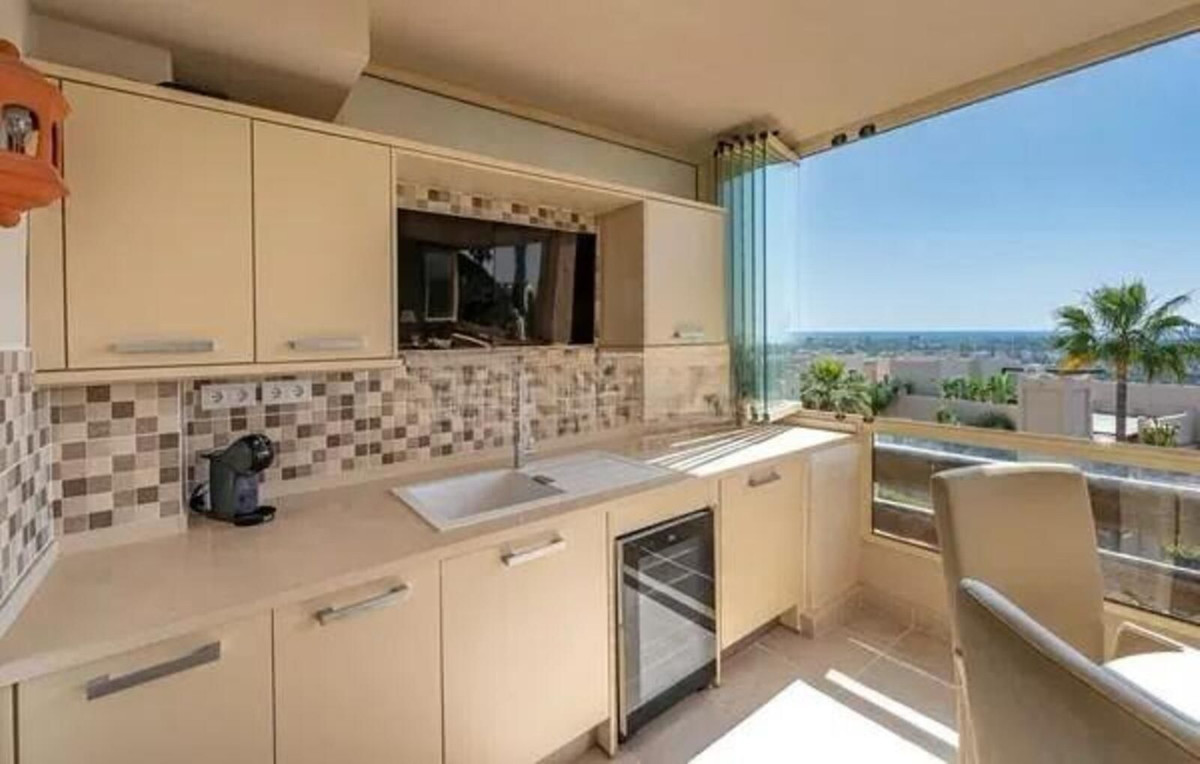 Appartement te koop in Estepona | 2 slaapkamers H5299765