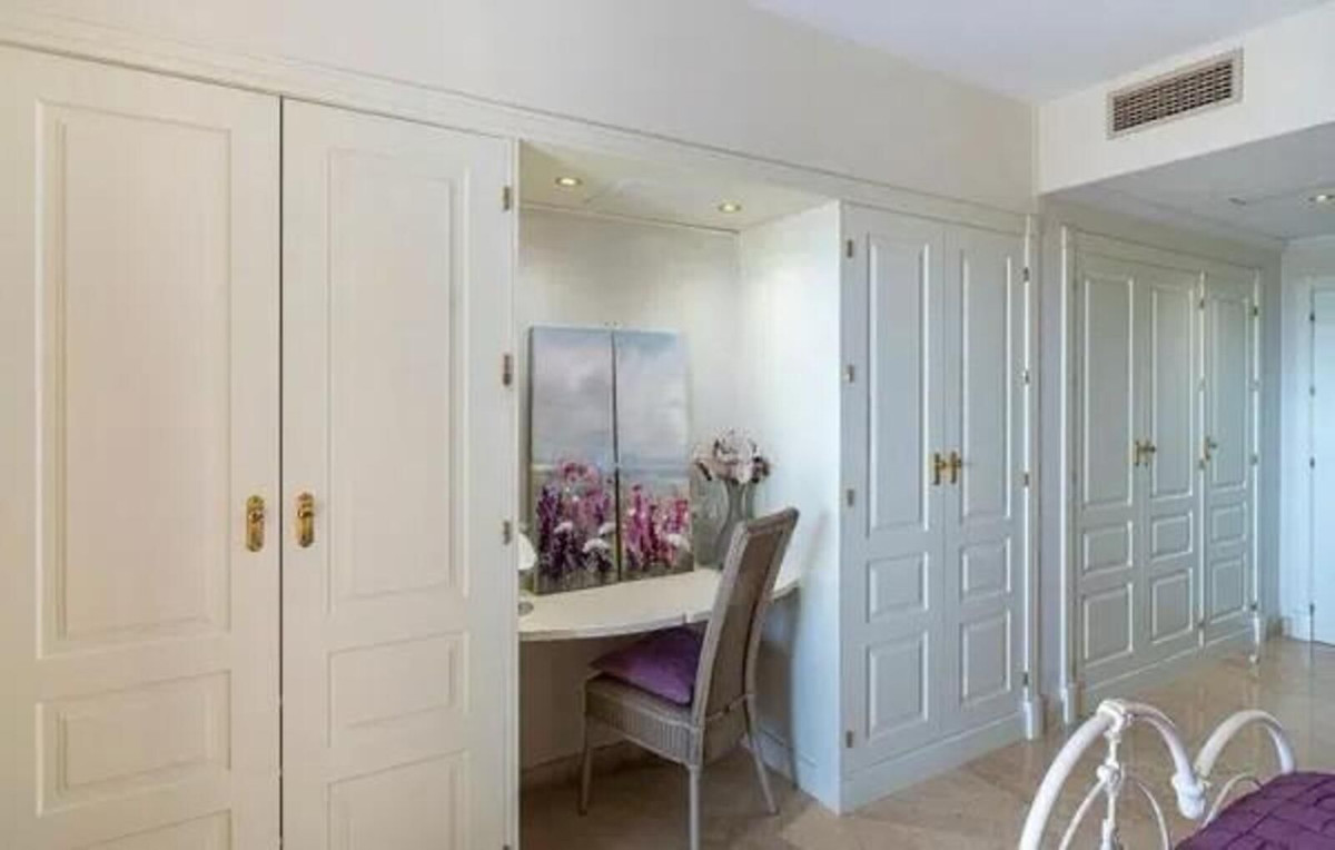 Appartement te koop in Estepona | 2 slaapkamers H5299765