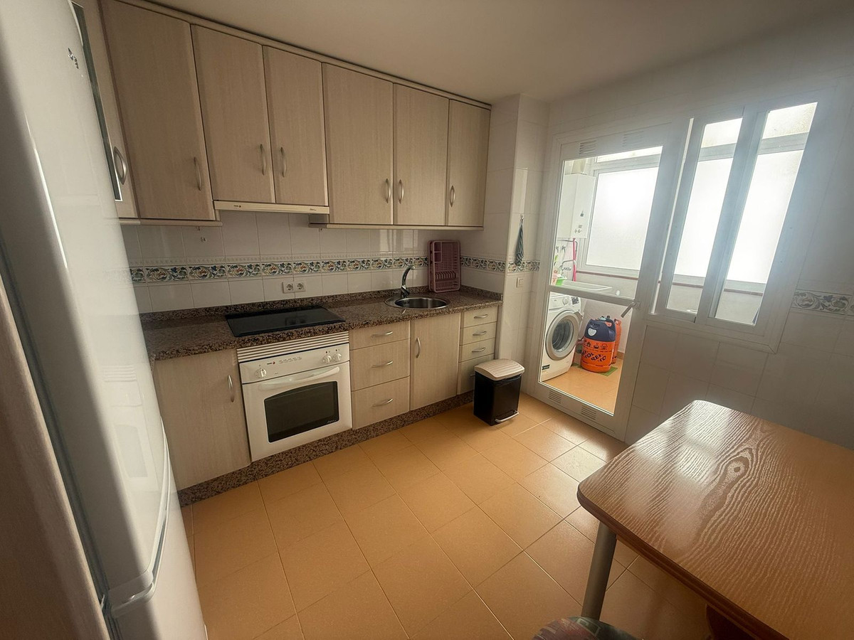 Appartement te koop in Estepona | 3 slaapkamers H5299921