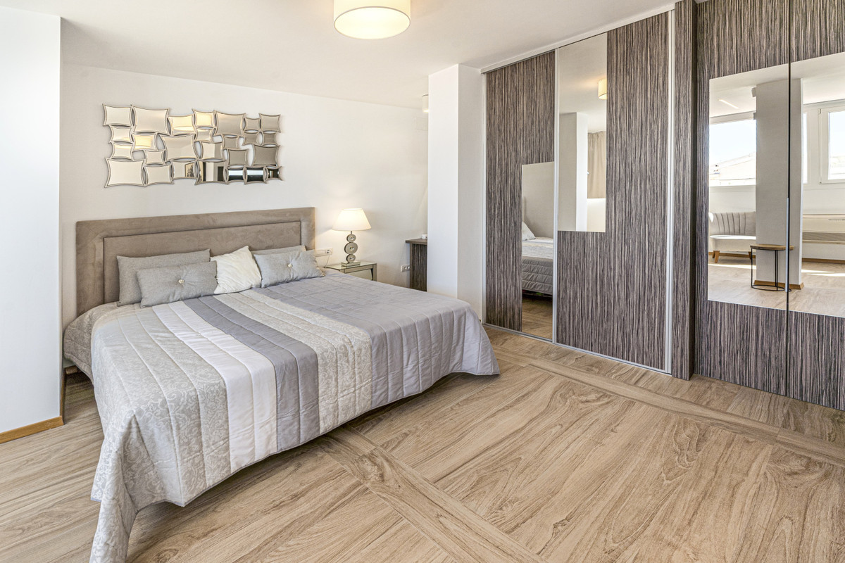 Penthouse te koop in Estepona | 2 slaapkamers H5300278