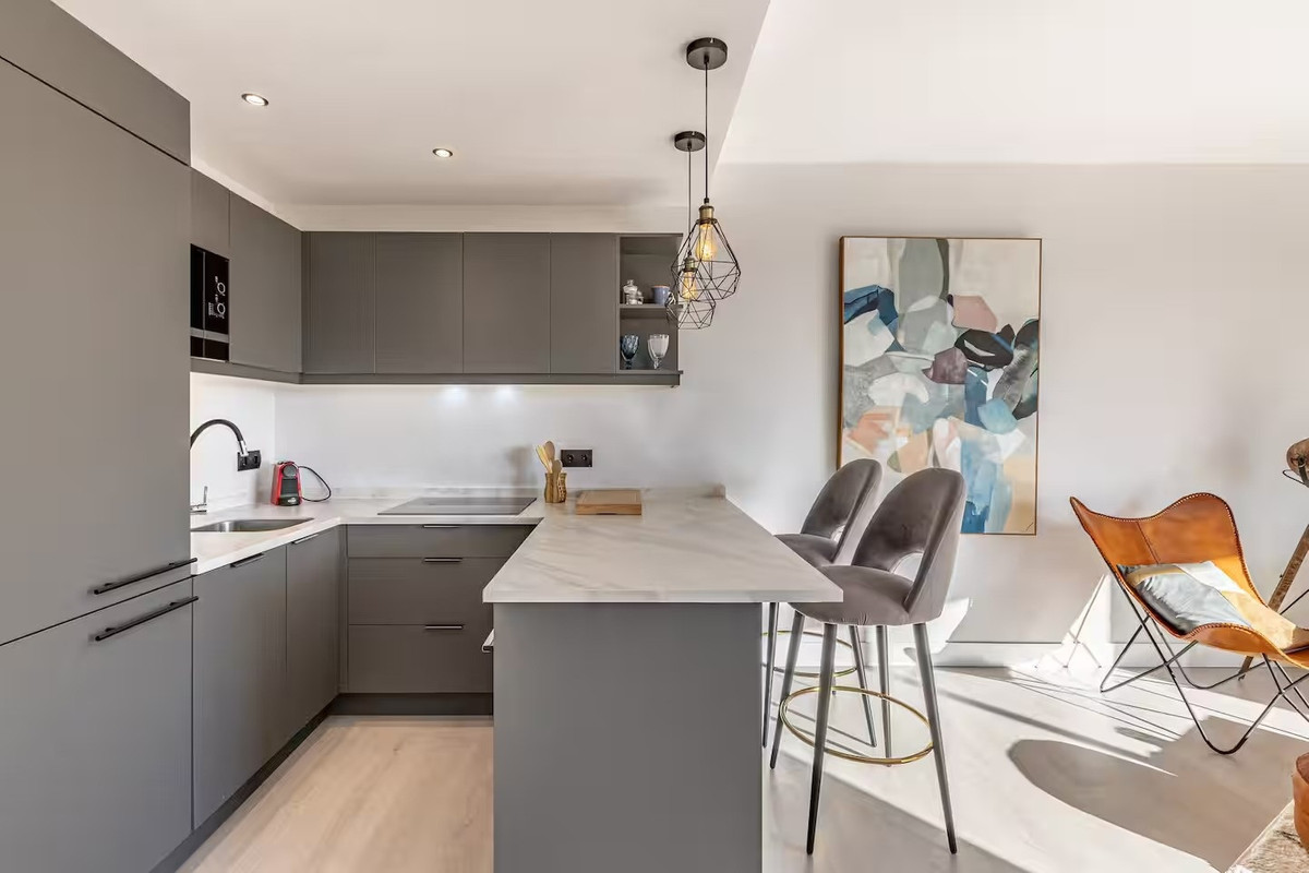 Appartement te koop in Estepona | 1 slaapkamers H5302996