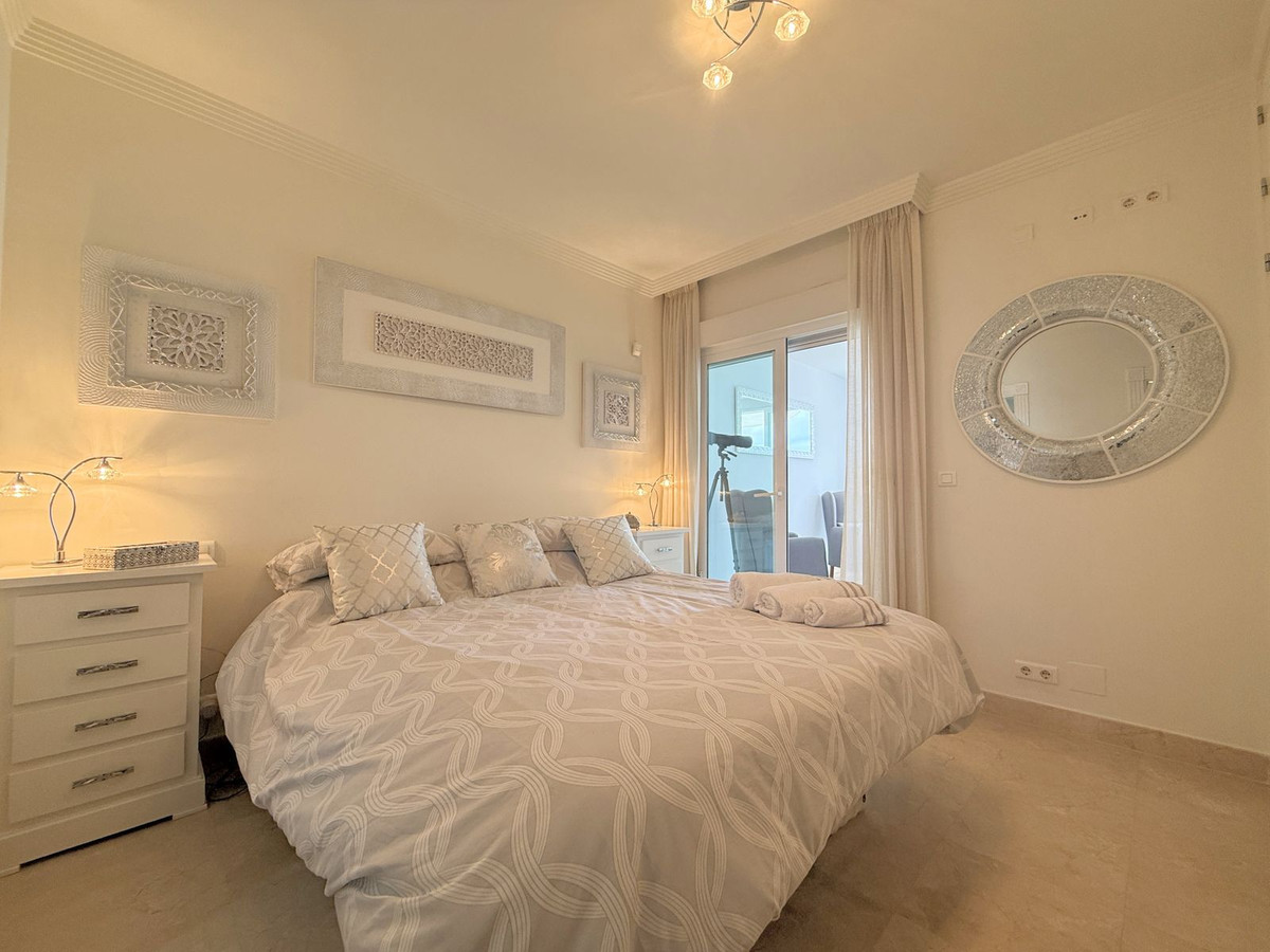 Appartement te koop in Estepona | 2 slaapkamers H5304472