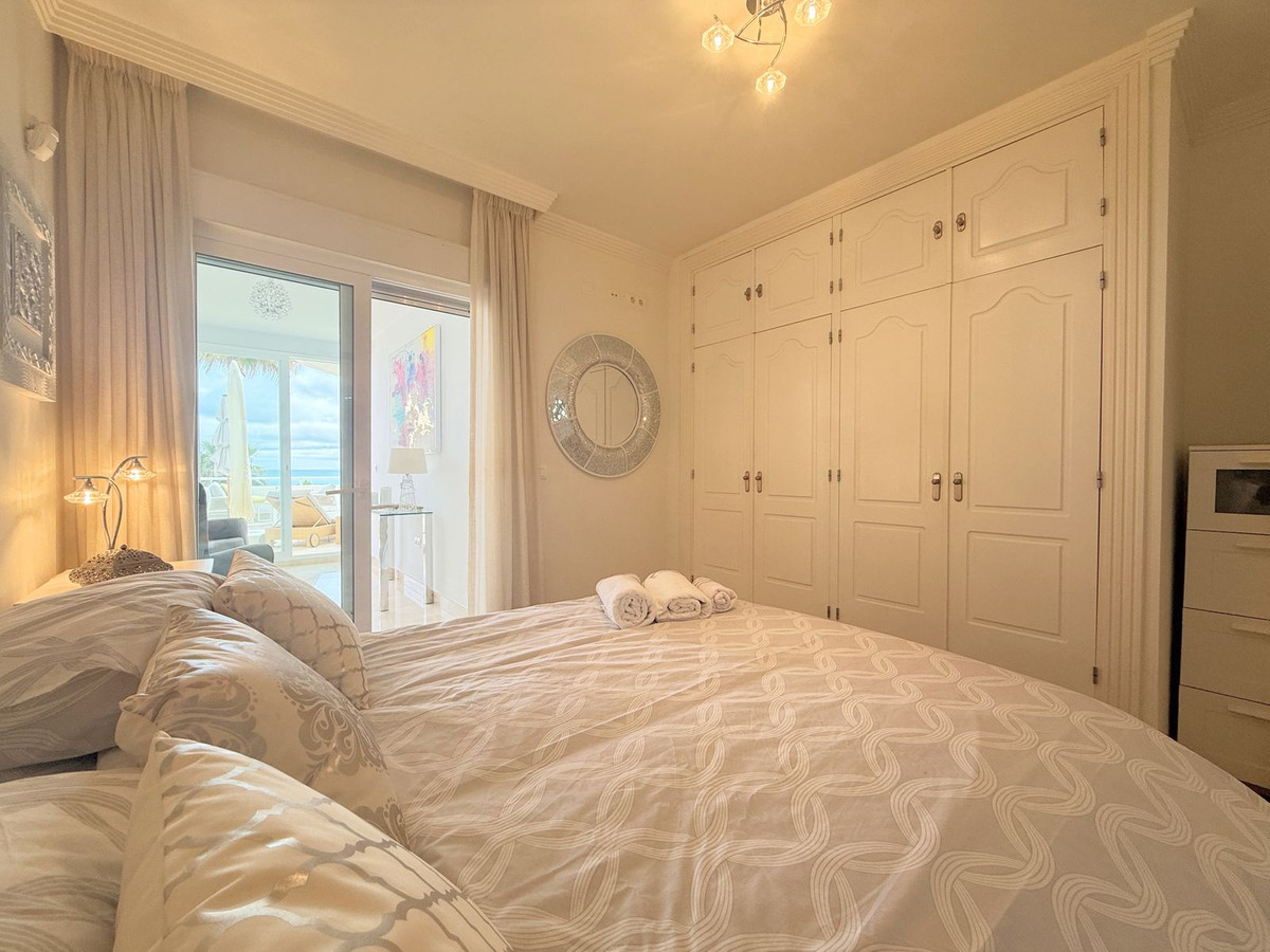 Appartement te koop in Estepona | 2 slaapkamers H5304472