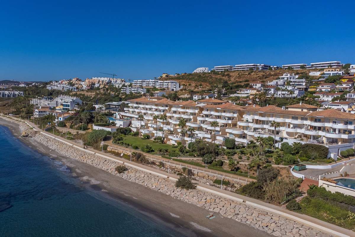 Appartement te koop in Estepona | 2 slaapkamers H5304472