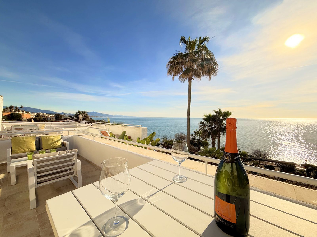 Appartement te koop in Estepona | 2 slaapkamers H5304472