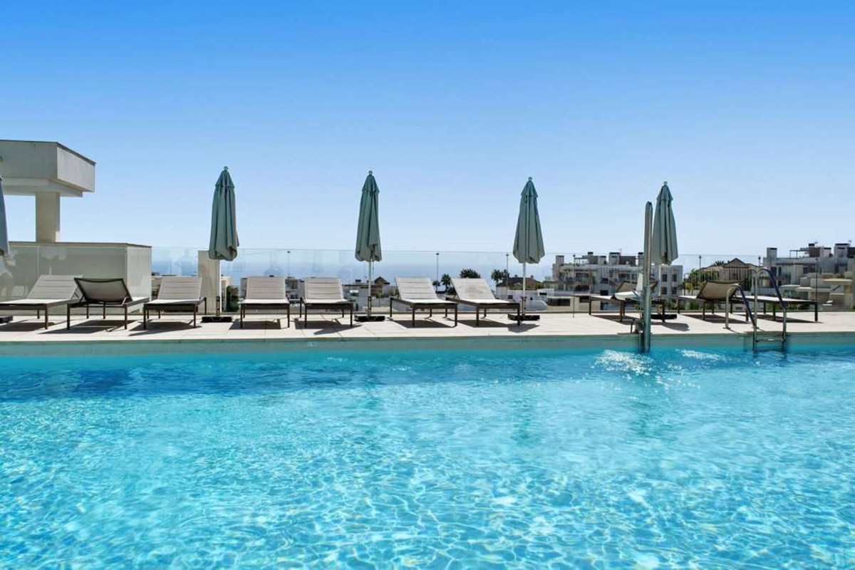 Appartement te koop in Estepona | 2 slaapkamers H5304778