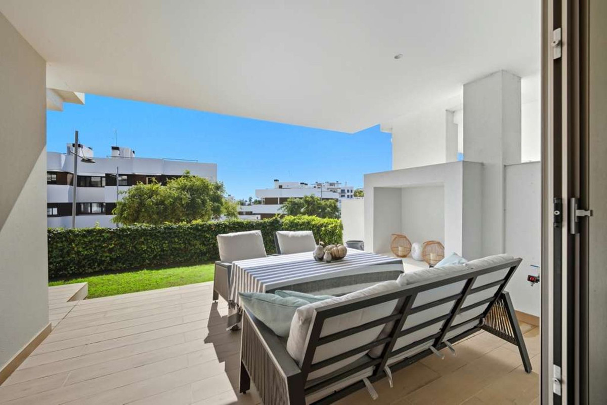 Appartement te koop in Estepona | 2 slaapkamers H5304778