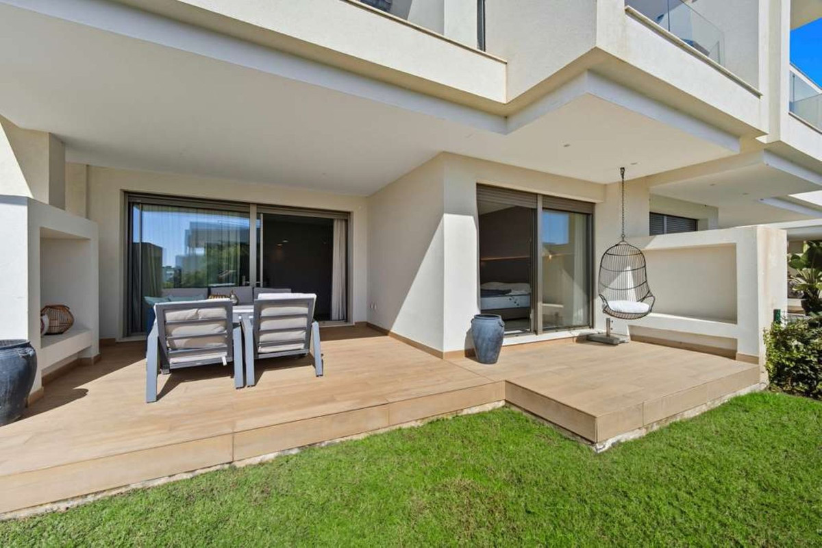 Appartement te koop in Estepona | 2 slaapkamers H5304778