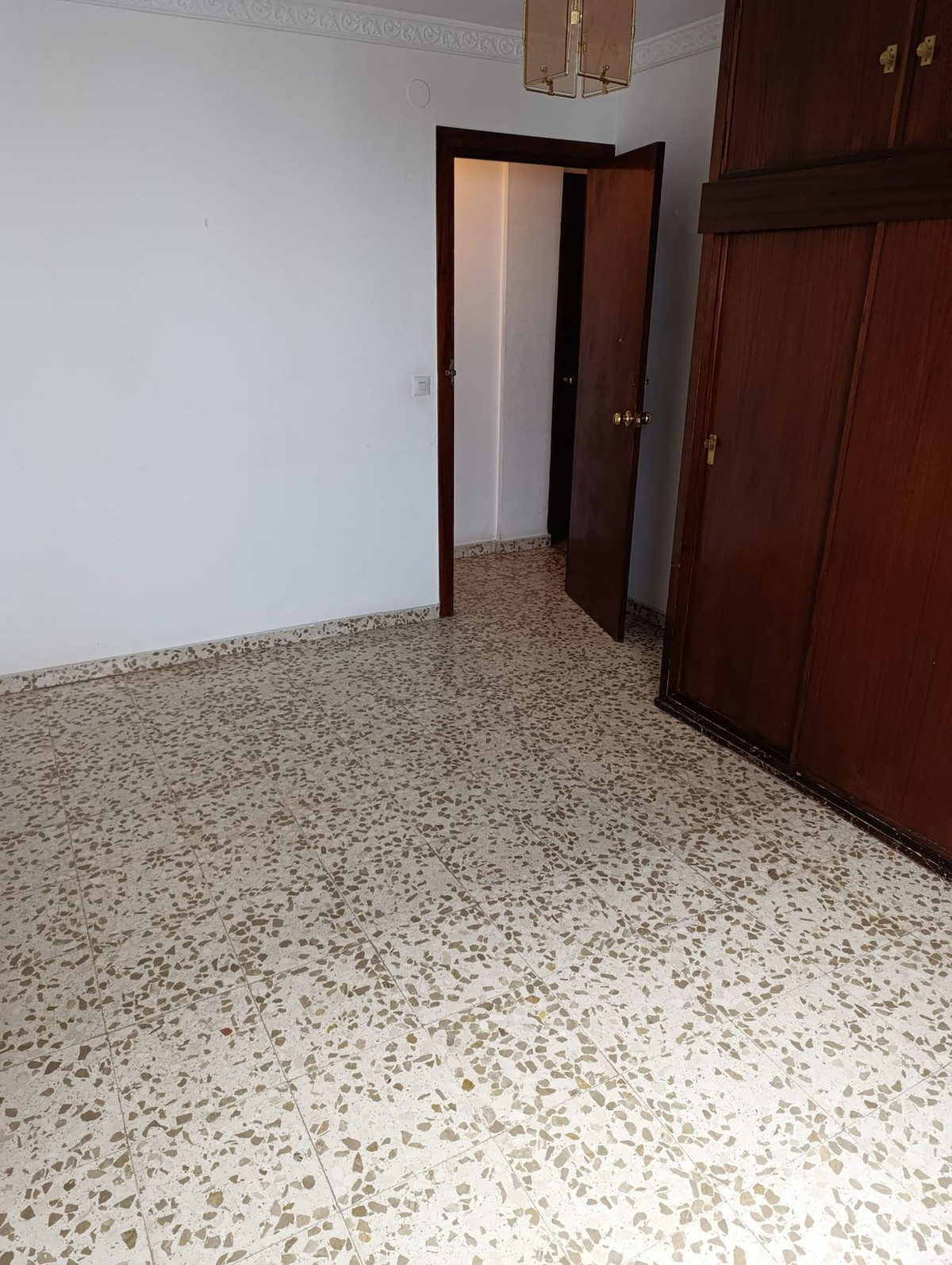 Appartement te koop in Estepona | 3 slaapkamers H5304985