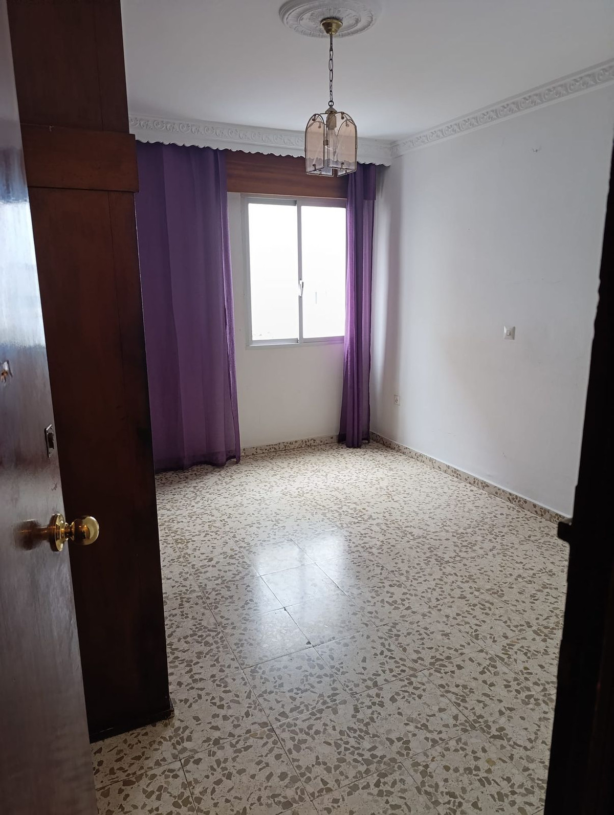 Appartement te koop in Estepona | 3 slaapkamers H5304985