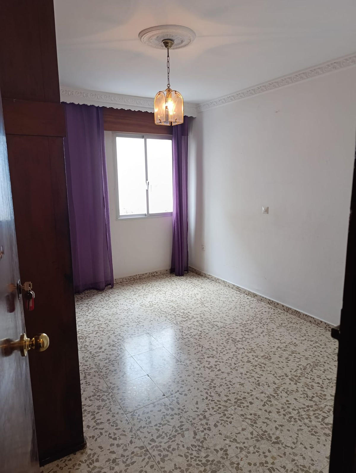 Appartement te koop in Estepona | 3 slaapkamers H5304985