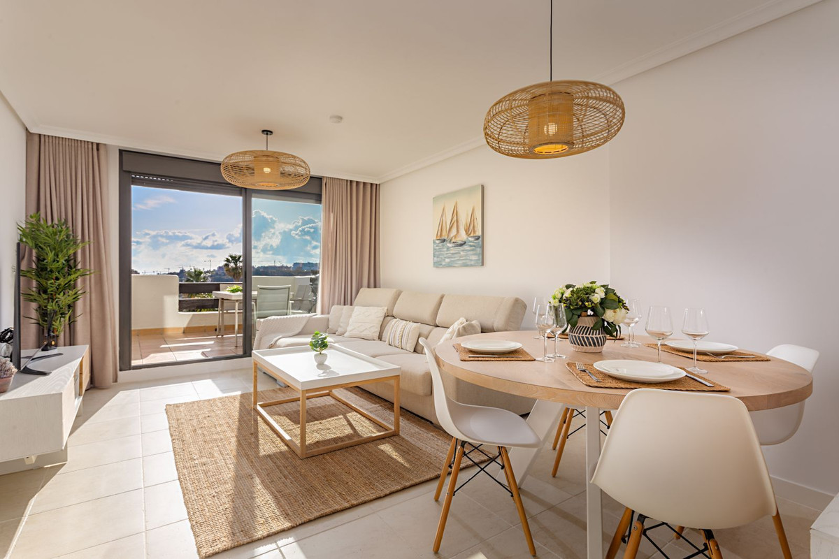 Appartement te koop in Estepona | 2 slaapkamers H5305102