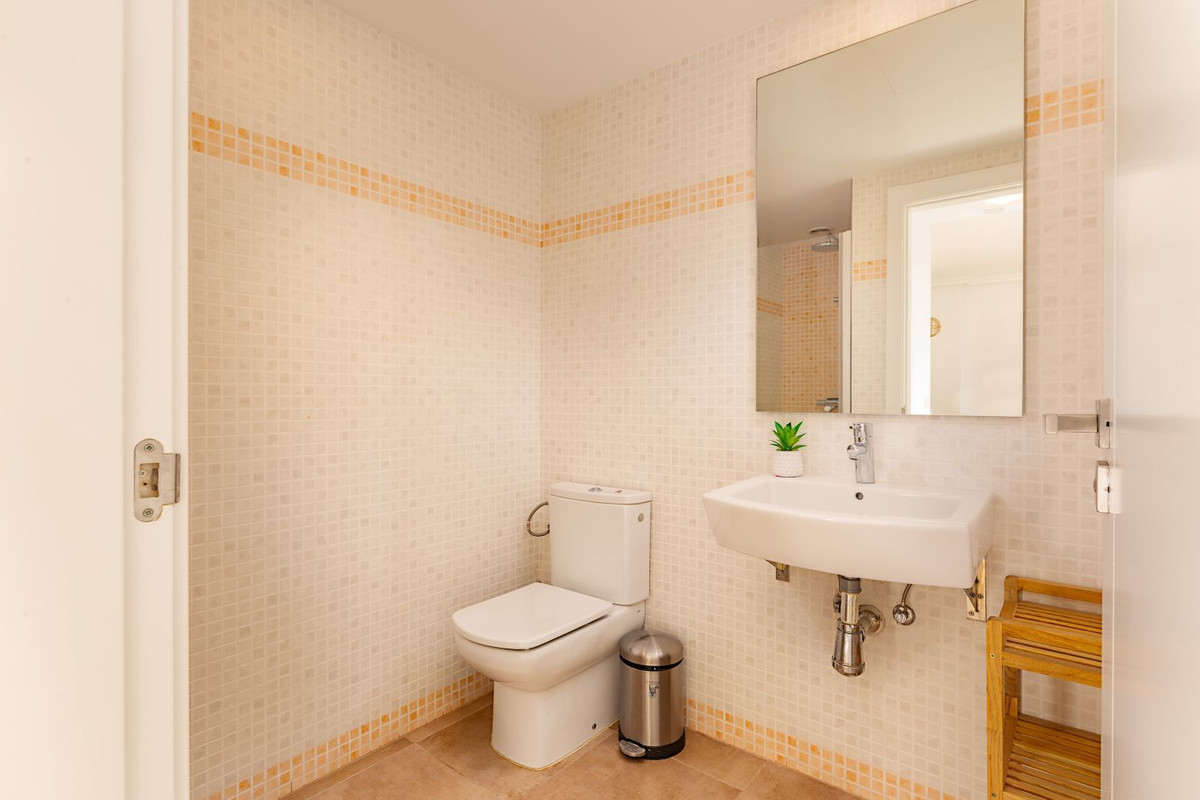 Appartement te koop in Estepona | 2 slaapkamers H5305102