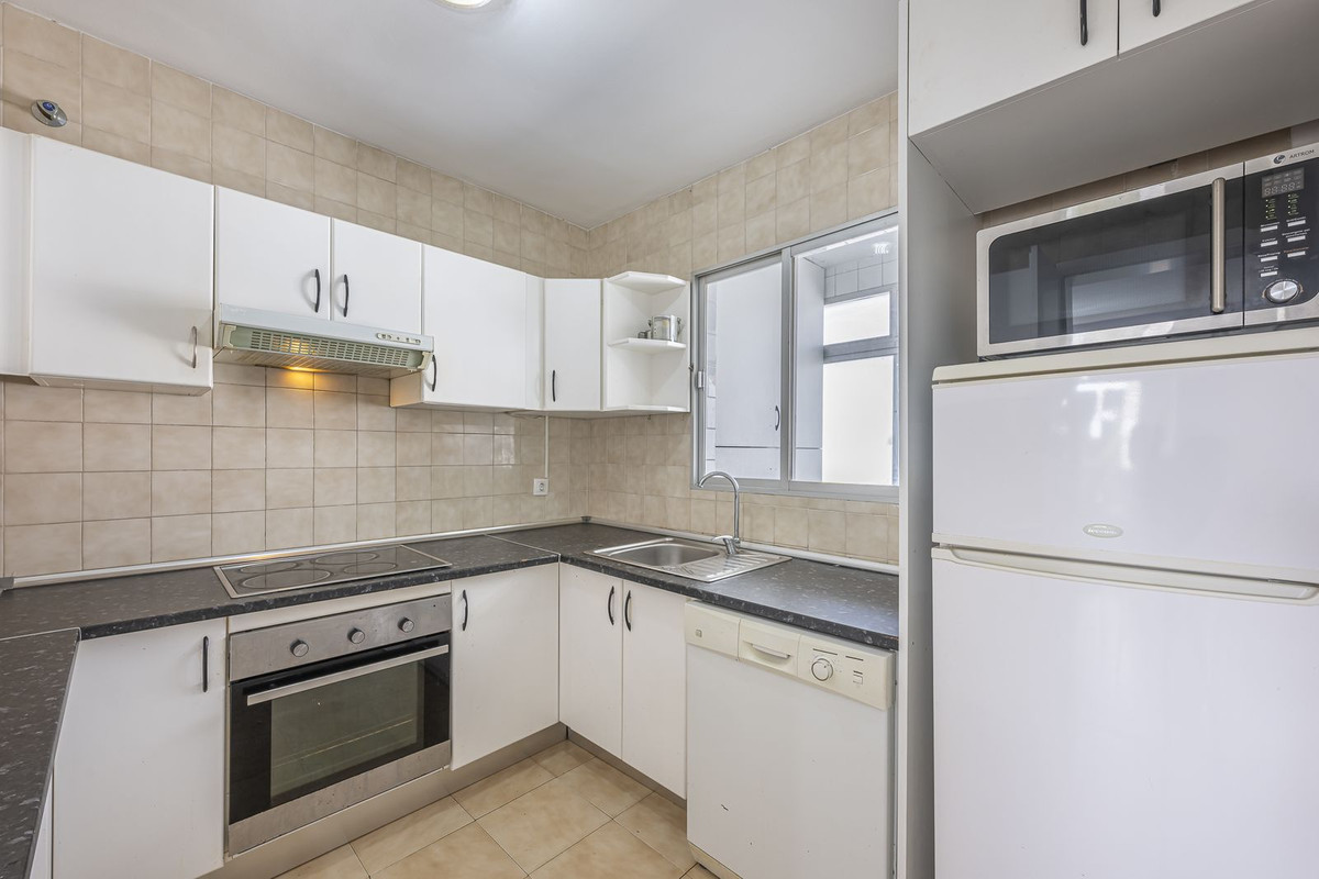 Appartement te koop in Estepona | 3 slaapkamers H5305156