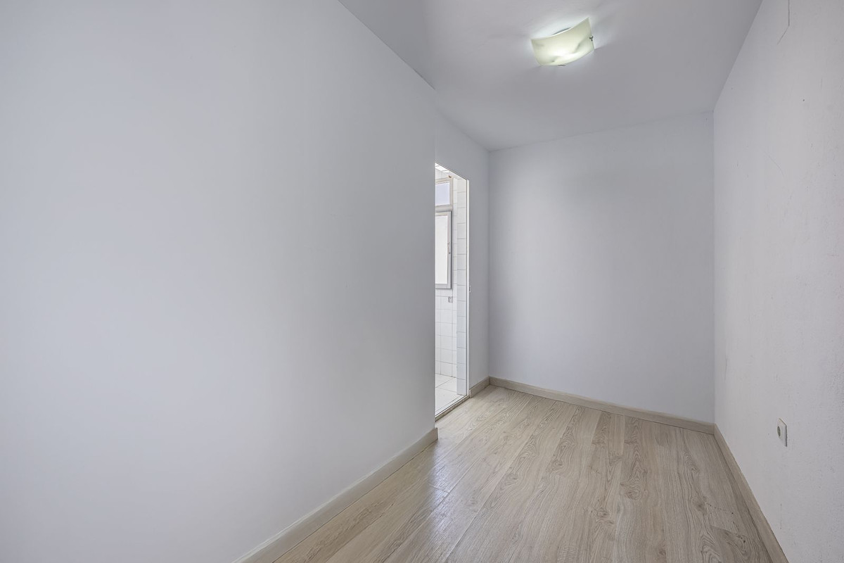 Appartement te koop in Estepona | 3 slaapkamers H5305156