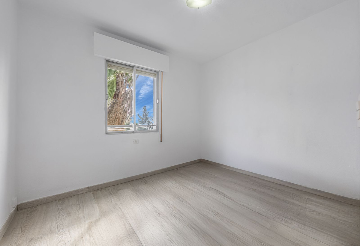 Appartement te koop in Estepona | 3 slaapkamers H5305156