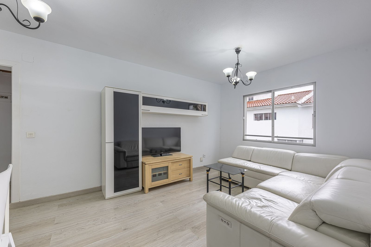 Appartement te koop in Estepona | 3 slaapkamers H5305156
