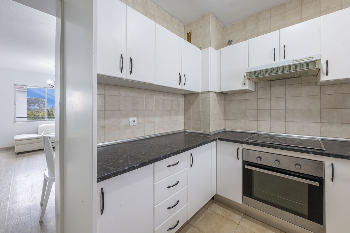 Appartement te koop in Estepona | 3 slaapkamers H5305156