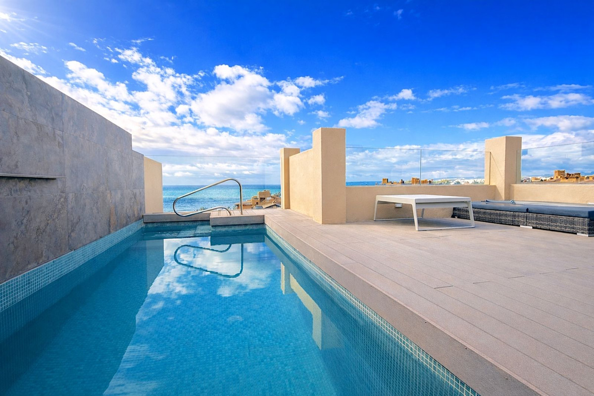 Appartement te koop in Estepona | 4 slaapkamers H5305189