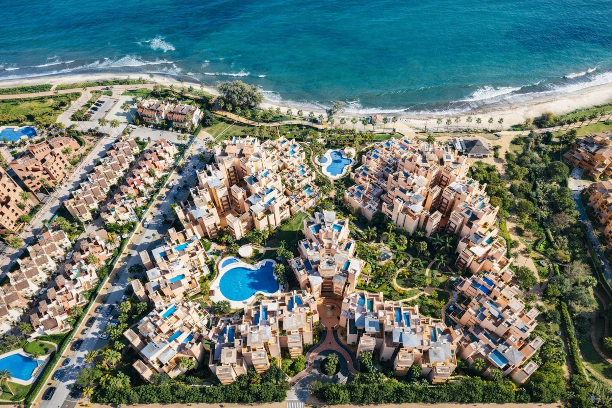 Appartement te koop in Estepona | 4 slaapkamers H5305189