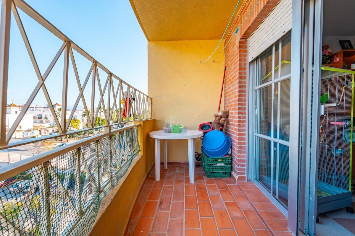 Penthouse te koop in Estepona | 4 slaapkamers H5305381