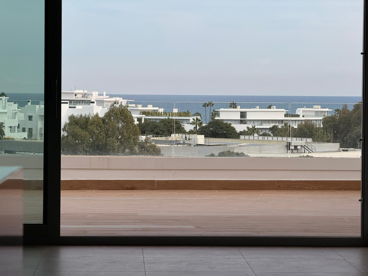 Appartement te koop in Estepona | 2 slaapkamers H5305396