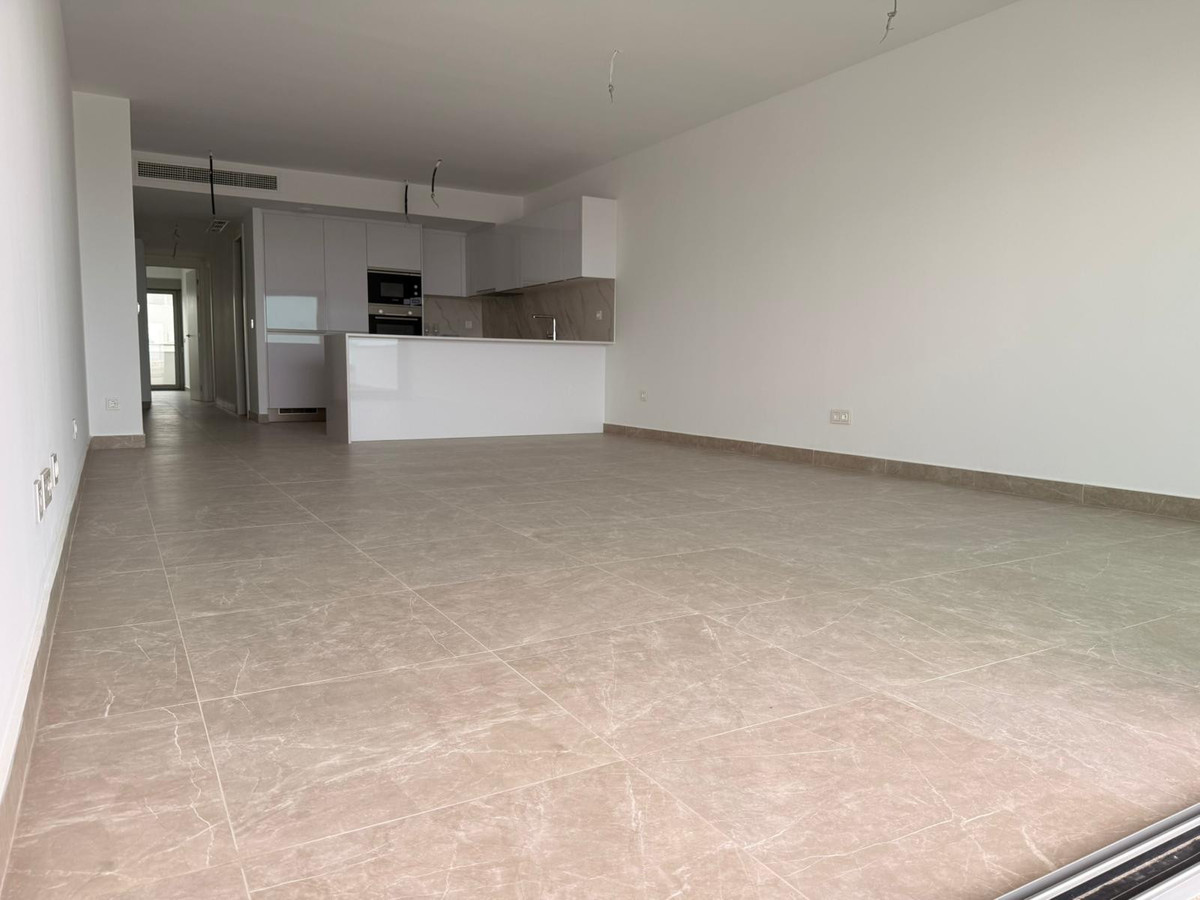 Appartement te koop in Estepona | 2 slaapkamers H5305396