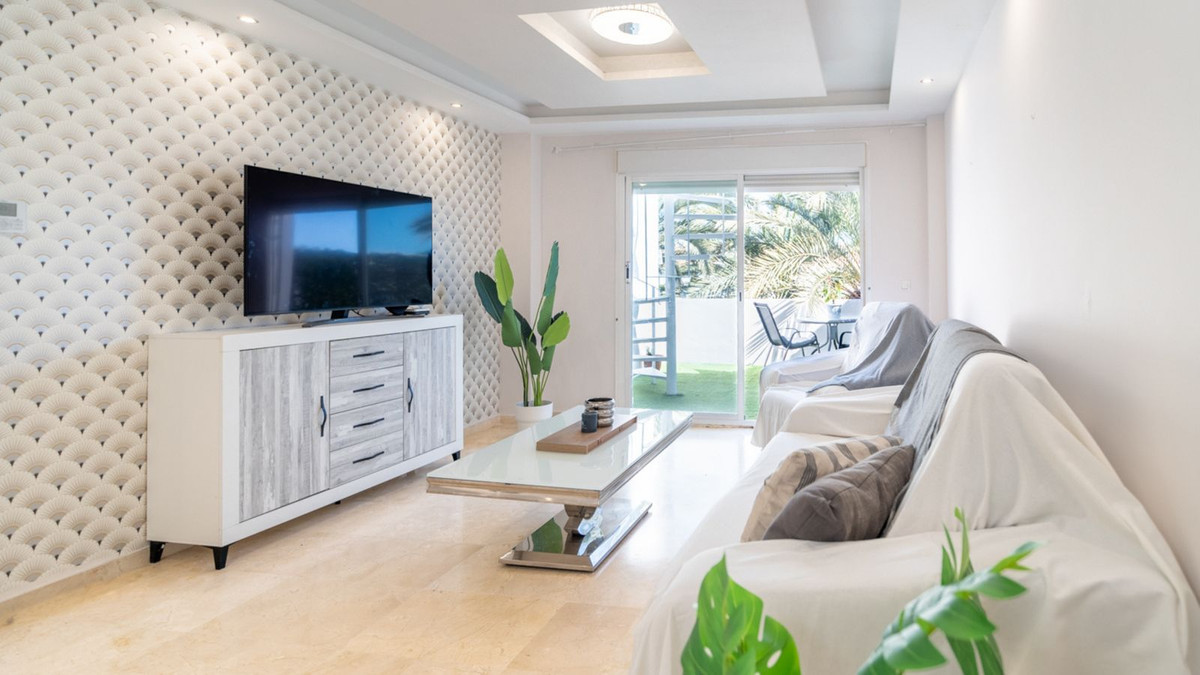 Penthouse te koop in Estepona | 2 slaapkamers H5305492