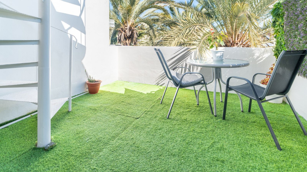 Penthouse te koop in Estepona | 2 slaapkamers H5305492