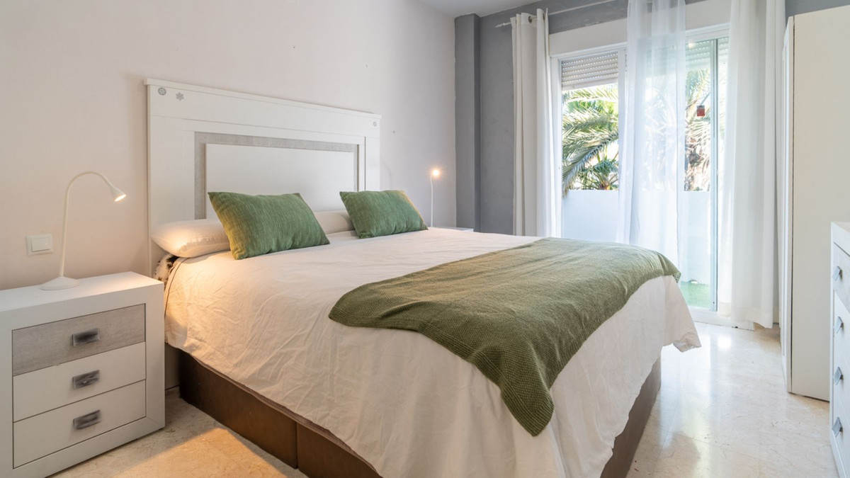 Penthouse te koop in Estepona | 2 slaapkamers H5305492