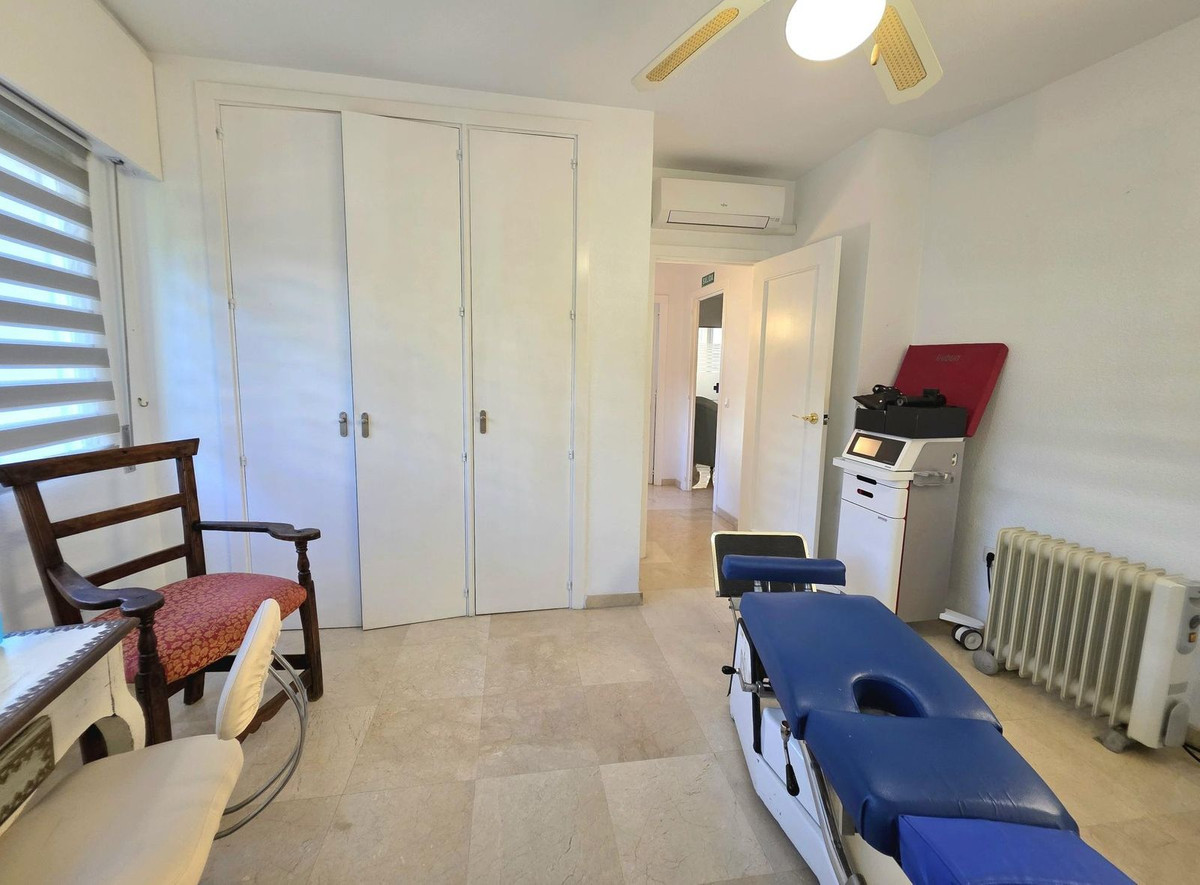 Appartement te koop in Estepona | 2 slaapkamers H5305555