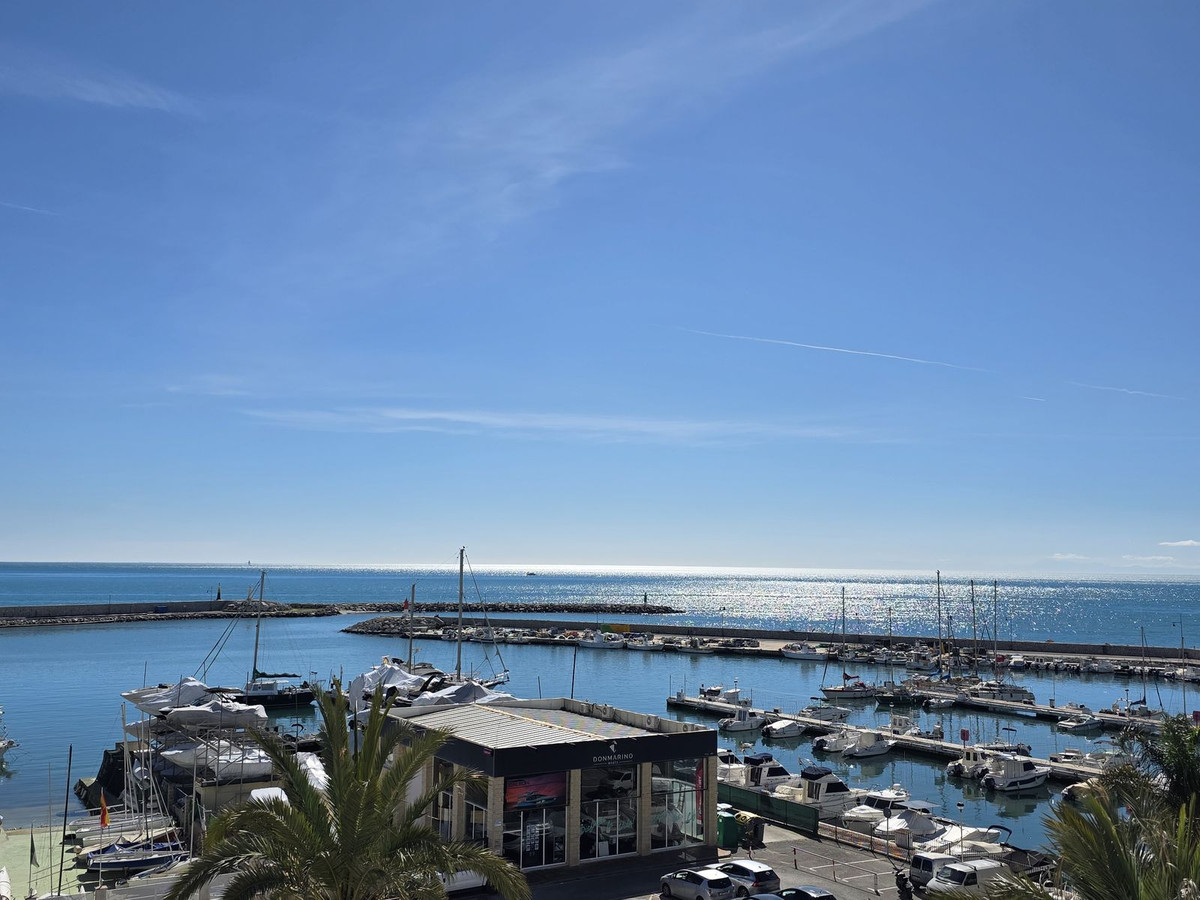 Appartement te koop in Estepona | 2 slaapkamers H5305555
