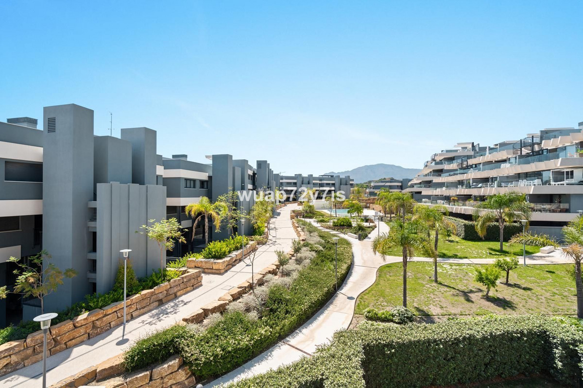 Appartement te koop in Estepona | 3 slaapkamers H5305690