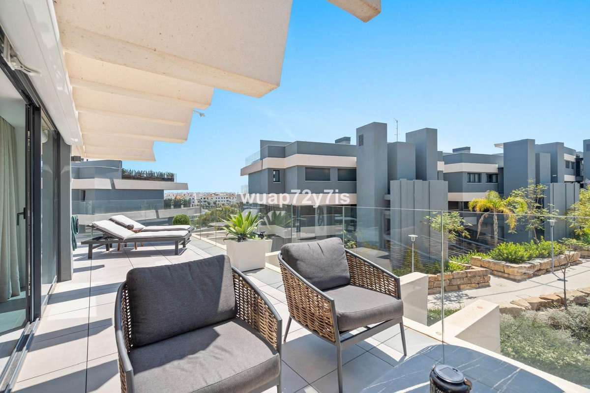 Appartement te koop in Estepona | 3 slaapkamers H5305690