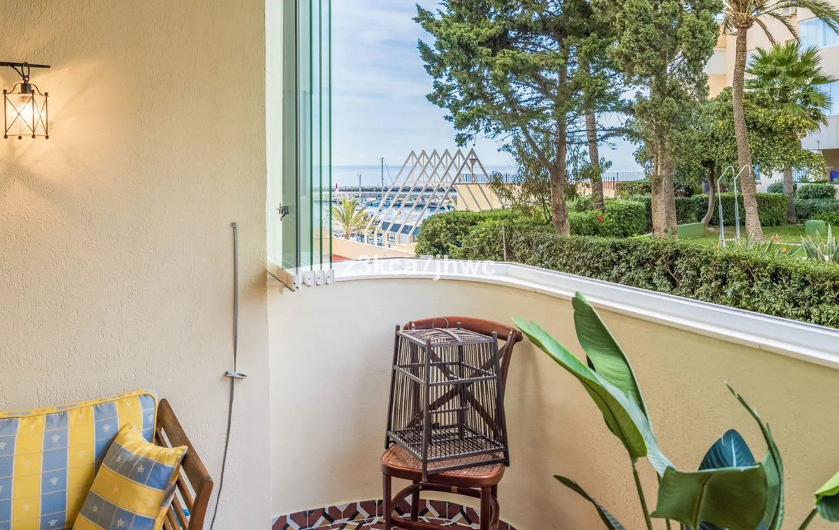 Appartement te koop in Estepona | 1 slaapkamers H5306521