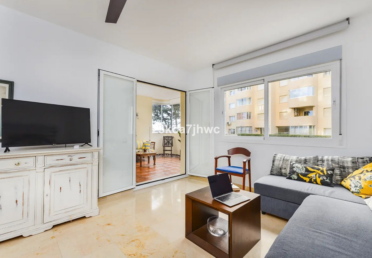 Appartement te koop in Estepona | 1 slaapkamers H5306521