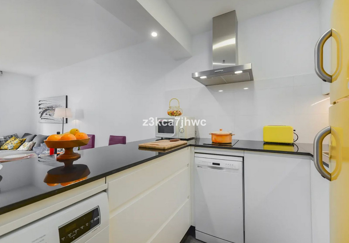 Appartement te koop in Estepona | 1 slaapkamers H5306521